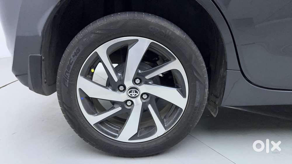 Toyota Glanza 1.2 V Amt, 2023, Petrol