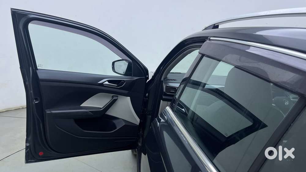 Volkswagen Taigun Topline 1.0 Tsi At (electric Seats), 2023, Petrol