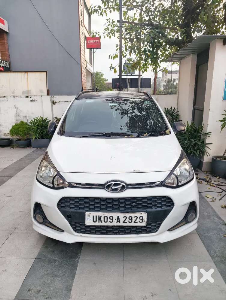 Hyundai I10 Sportz 2017 Petrol Manual