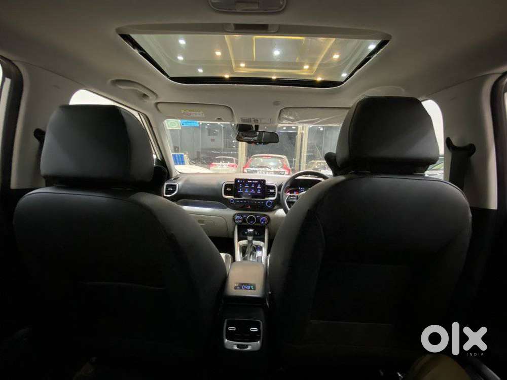 Hyundai Venue Sx Plus Turbo Dct, 2025, Petrol