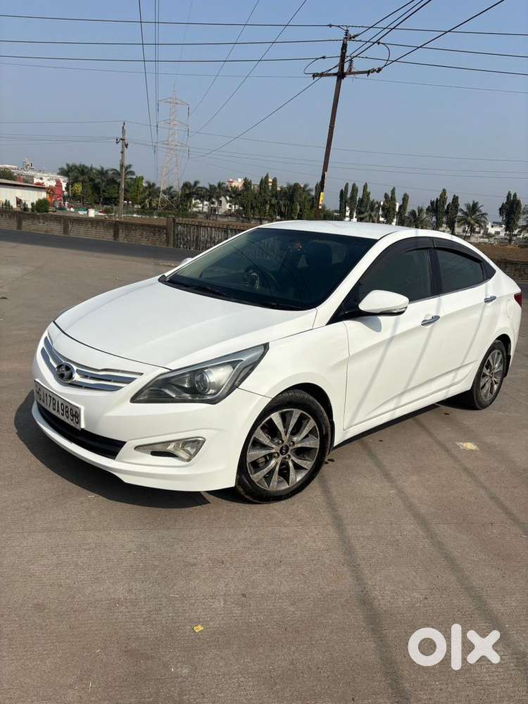Hyundai Verna 2015 November Diesel Well Maintained