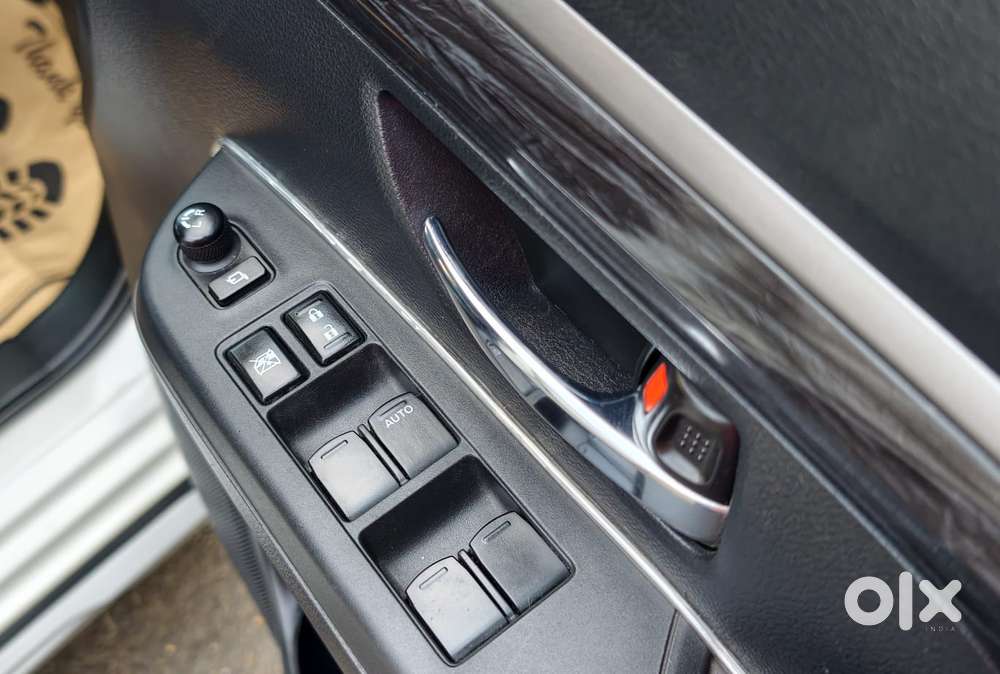 Maruti Suzuki Xl6 1.5 Zeta Mt, 2022, Petrol