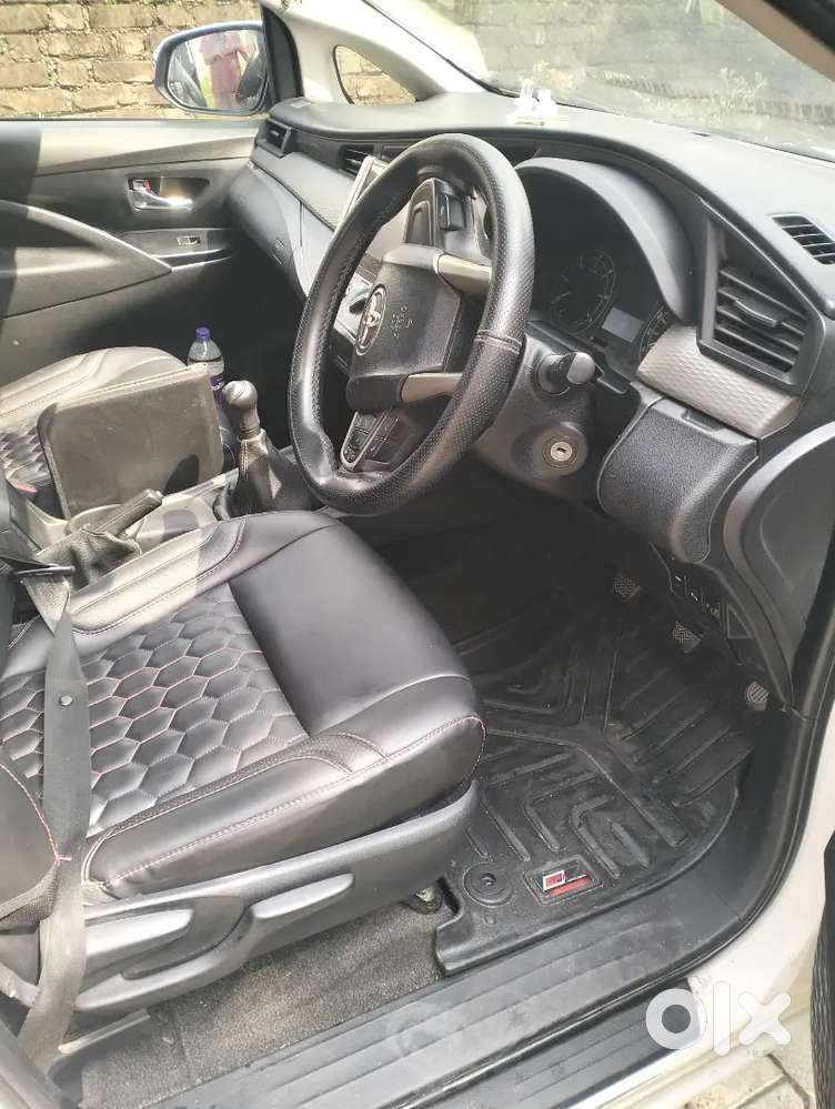 Toyota Innova Crysta 2019