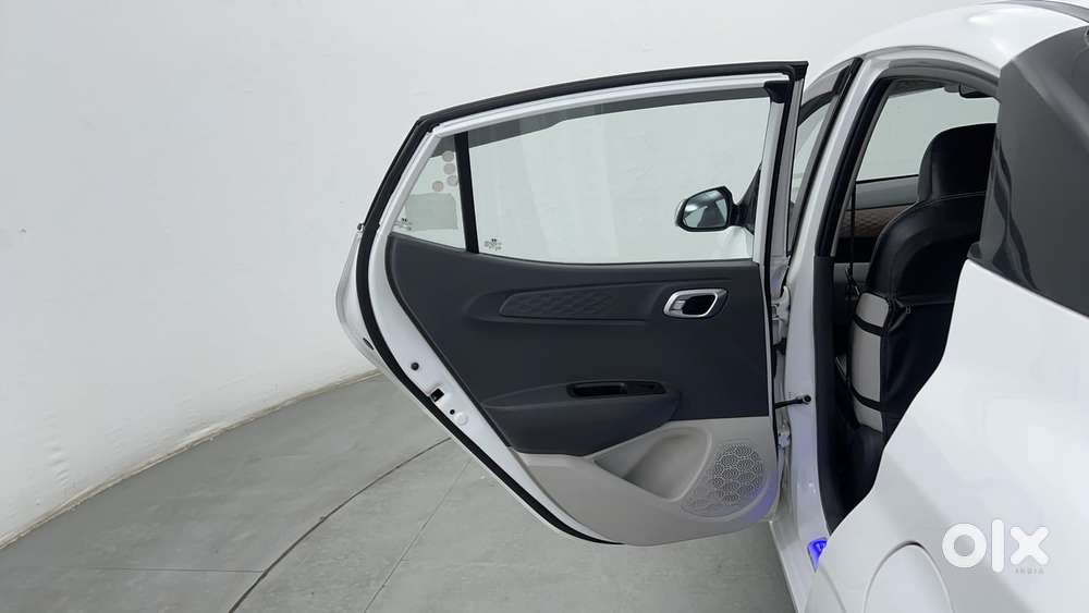 Hyundai Aura Sx 1.2 (o) Petrol, 2023, Petrol