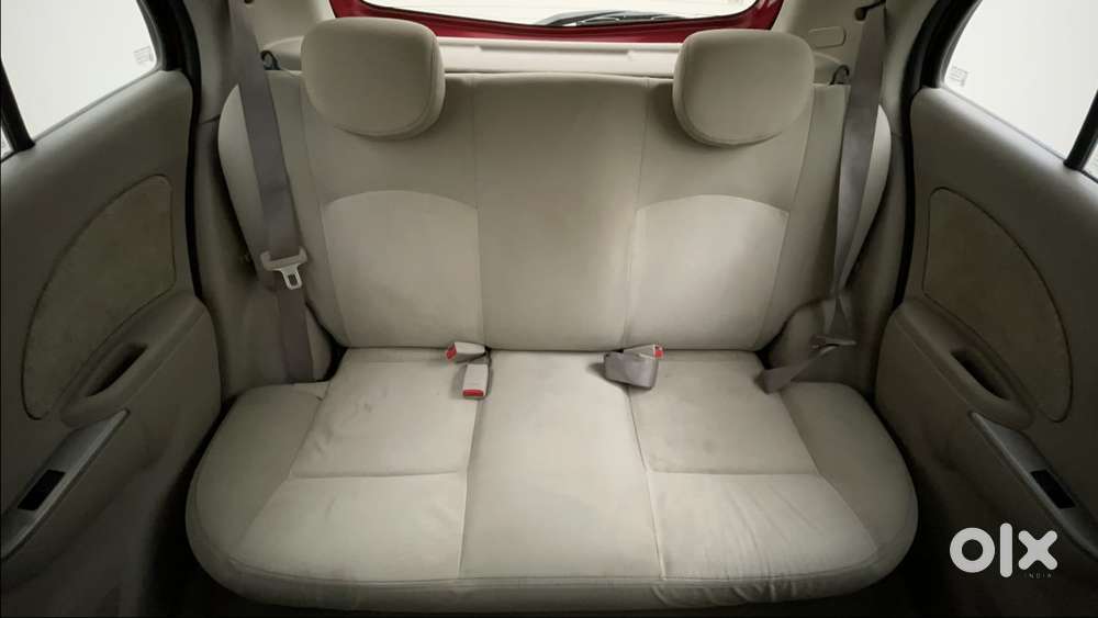 Nissan Micra Xv Cvt, 2015, Petrol