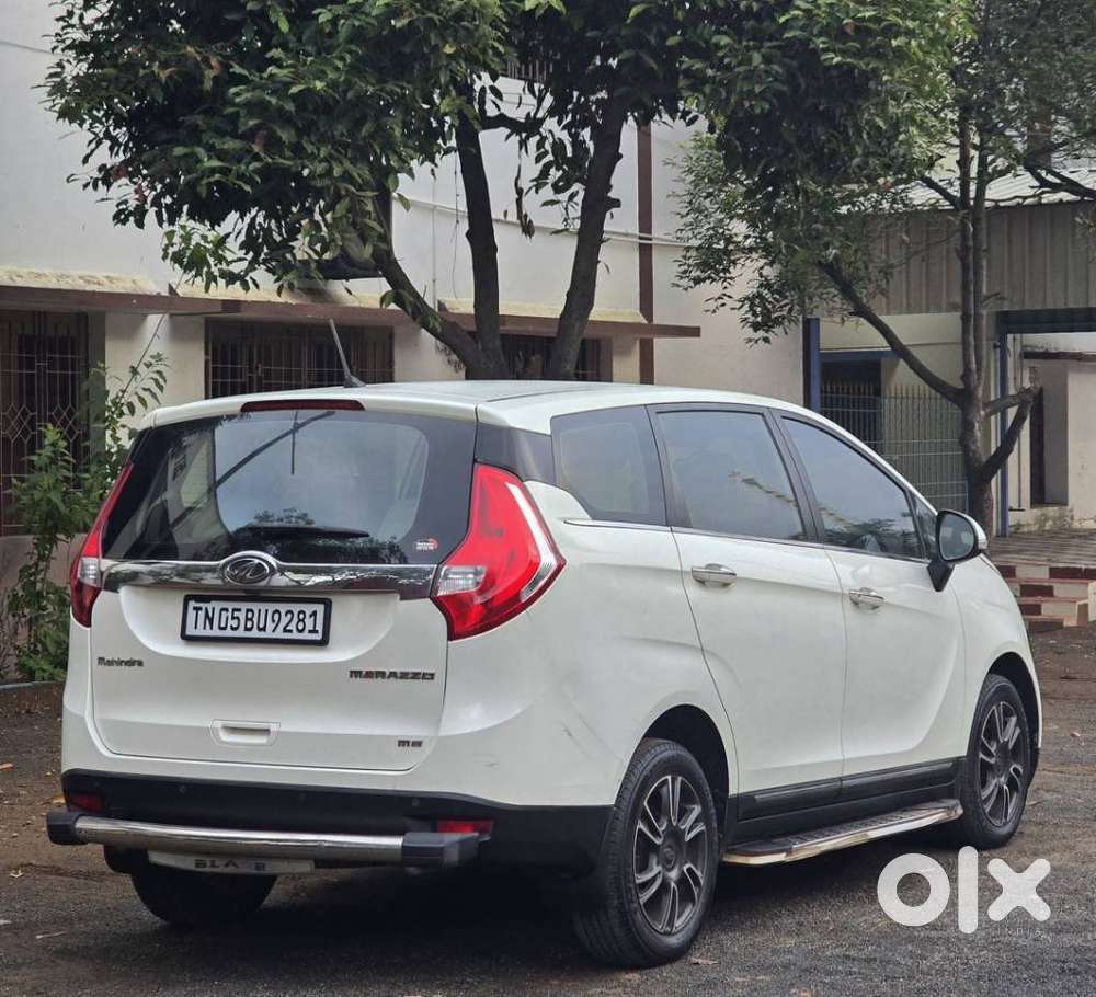 Mahindra Marazzo M8, 2019, Diesel