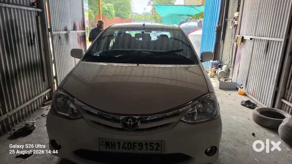 Toyota Etios 1.5 G 2012