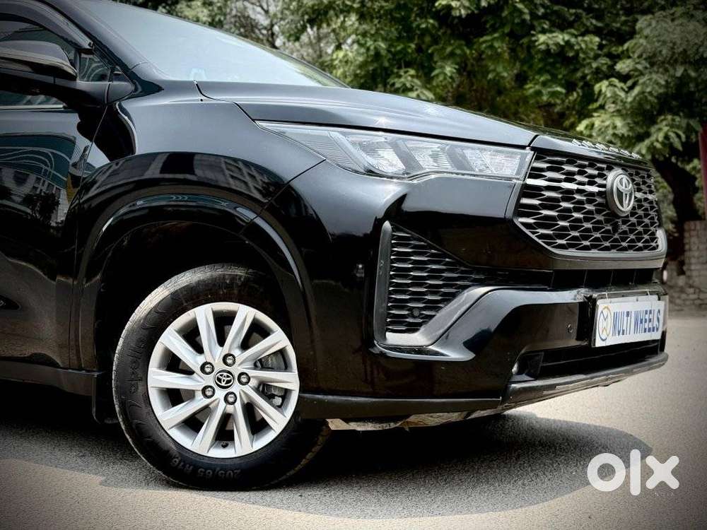 Toyota Innova Hycross Gx (o), 2024, Petrol