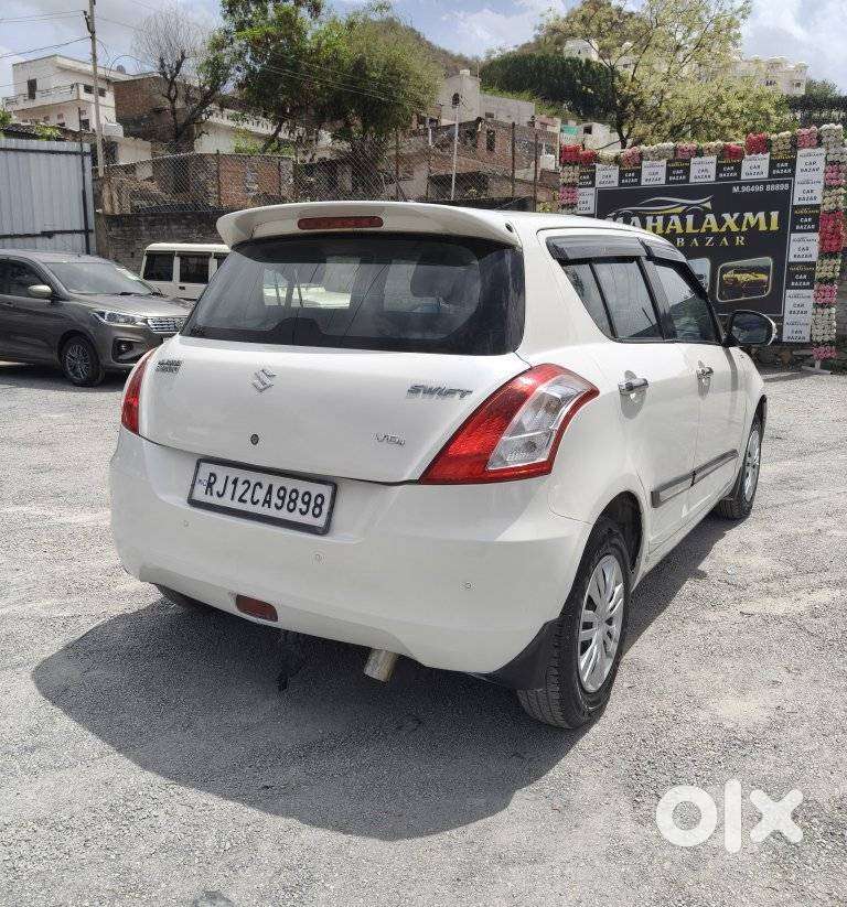 Maruti Suzuki Swift Dzire Vdi Bsiv, 2014, Diesel