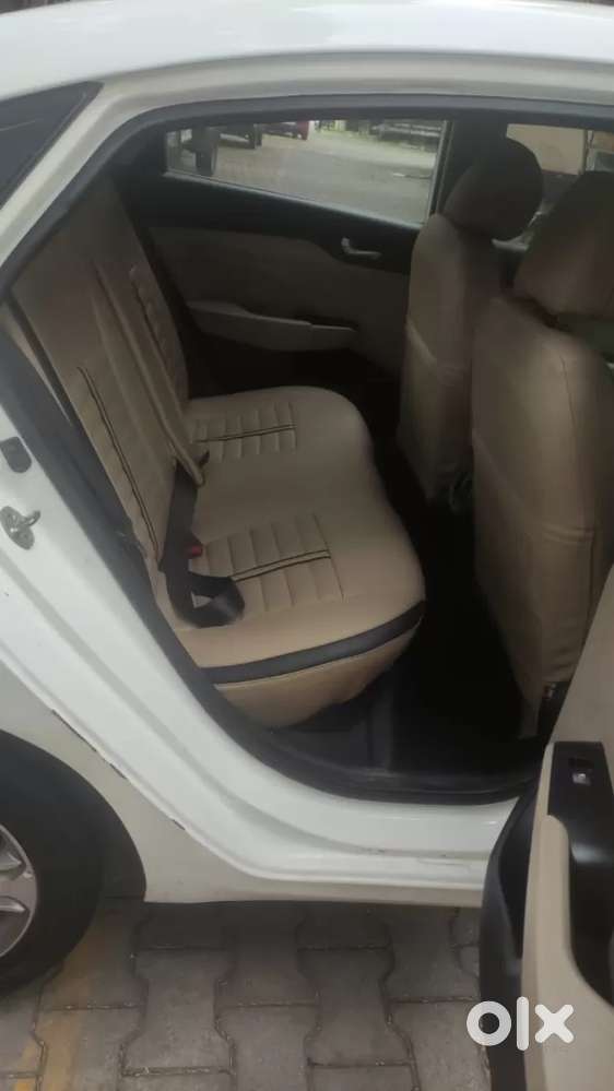 Hyundai Verna Fluidic 1.6 Vtvt Sx, 2019, Petrol