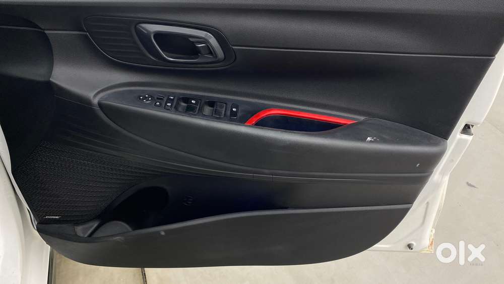 Hyundai New I20 1.2 Asta (o) Mt Dual Tone, 2022, Diesel