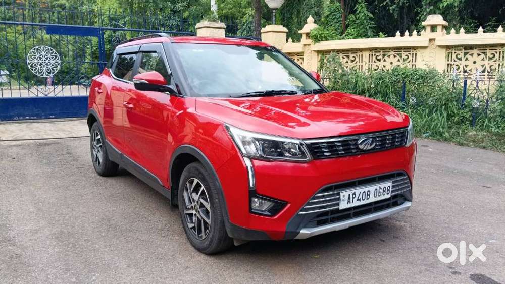 Mahindra Xuv300 W8, 2022, Petrol