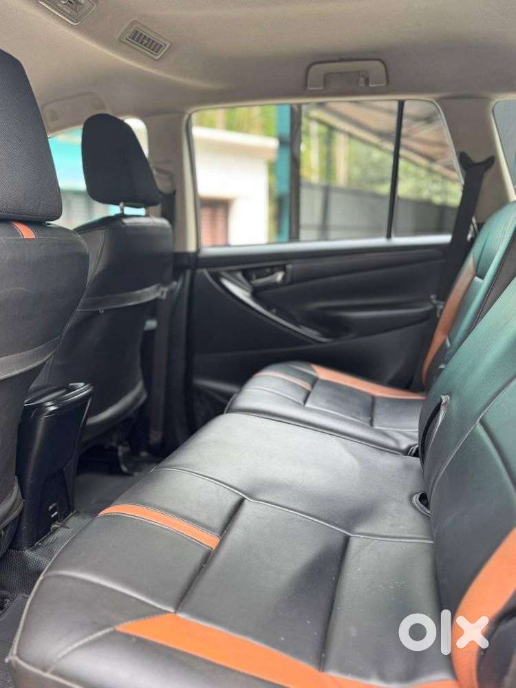 Toyota Innova Crysta 2.8 Gx At, 2016, Diesel