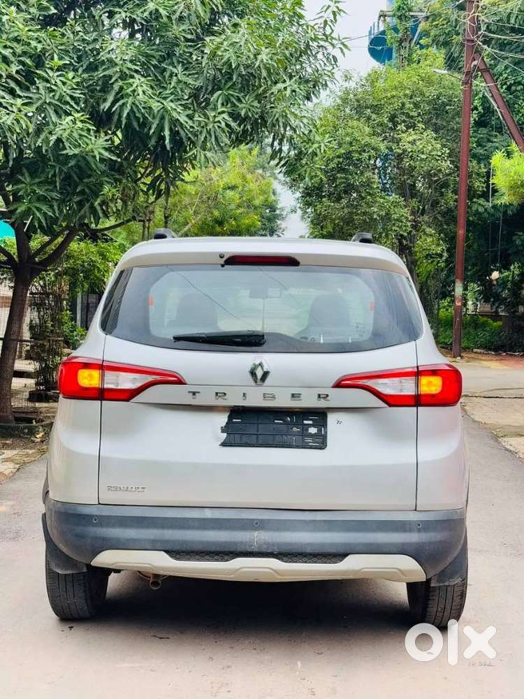 Renault Triber Rxz Urban Night Limited Edition, 2022, Petrol