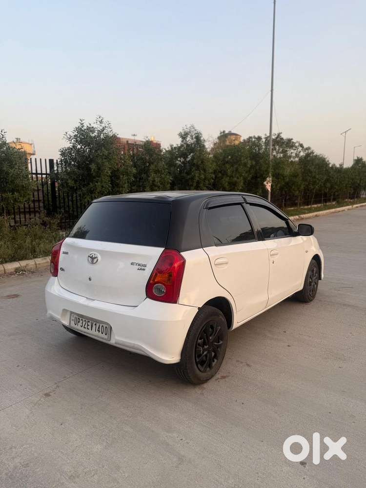 Toyota Etios Liva 2013 Diesel Well Maintained