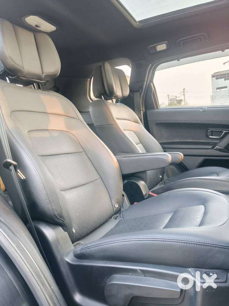 Tata Safari Accomplished Dark Edition, 2023, Diesel
