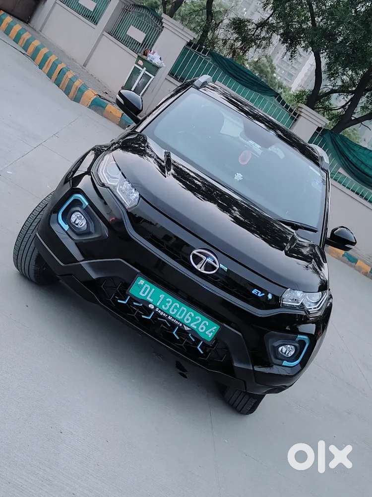 Tata Nexon Ev Xz+ Lux Dark Edition  2023  Top Model