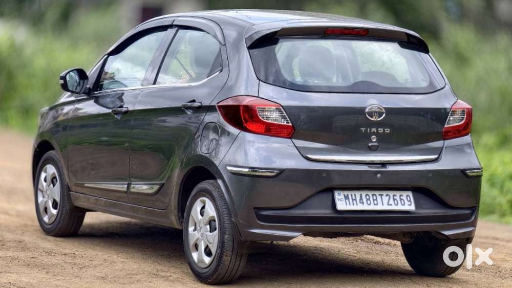 Tata Tiago 1.2 Revotron Xt (o), 2020, Petrol