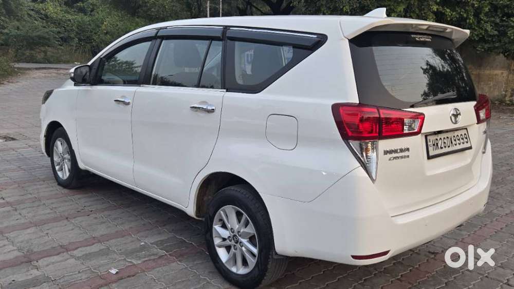Toyota Innova Crysta 2.8 Gx Automatic 7 Str, 2017, Diesel