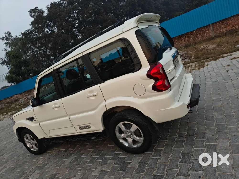 Mahindra Scorpio 2019 Diesel 72000 Km Driven
