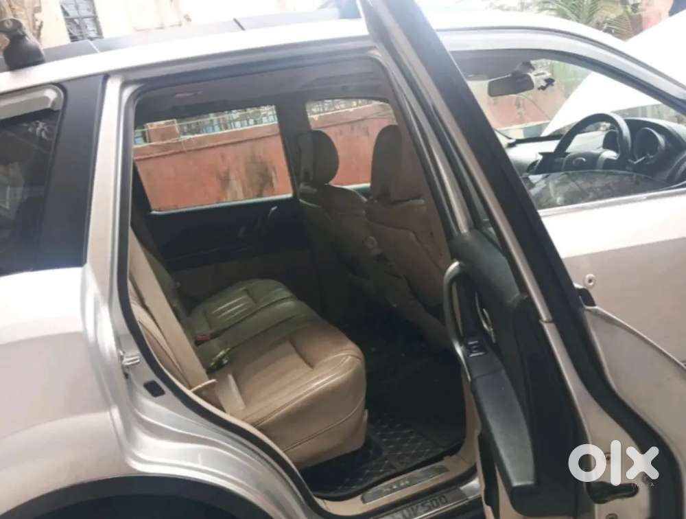 Mahindra Xuv500 2017 Diesel 57000 Km Driven