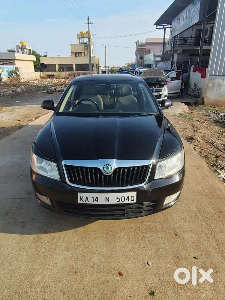 Skoda Laura Elegance 2011 Diesel