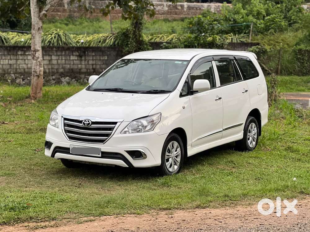 Toyota Innova 2.5 V 7 Str, 2015, Diesel