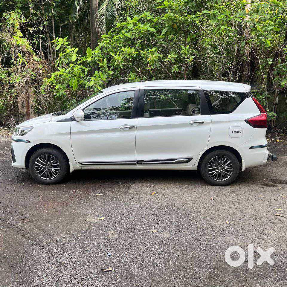 Maruti Suzuki Ertiga Zxi Shvs, 2020, Petrol