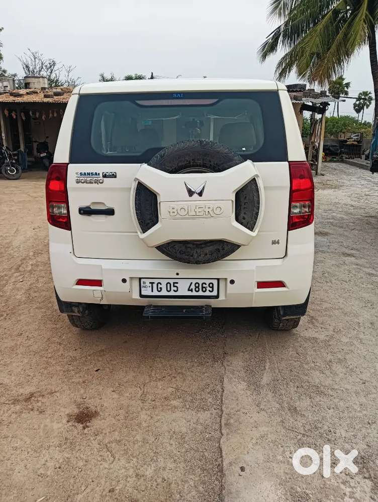 Mahindra Bolero Neo 2024 Diesel Well Maintained