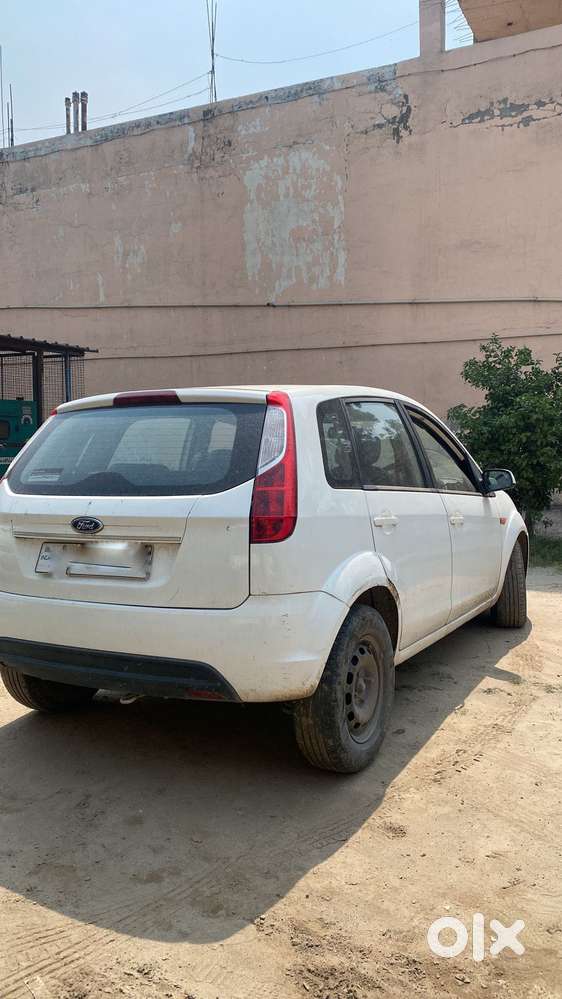 Ford Figo 2010-2012 Diesel Zxi, 2012, Diesel