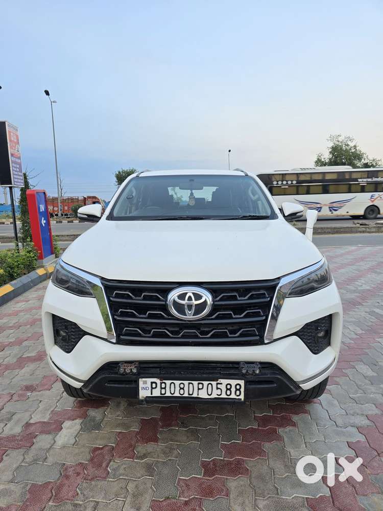 Toyota Fortuner 4x4 At 2.8 Diesel, 2017, Diesel