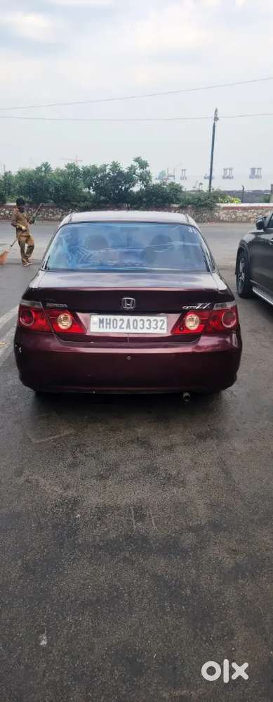 Honda City Zx 2006 Cng & Hybrids 100000 Km Driven
