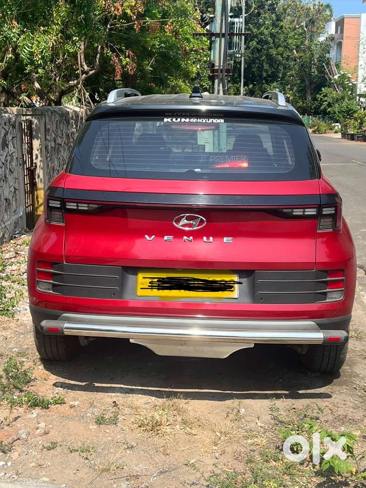 Hyundai Venue S Petrol Manual – Immediate Sale