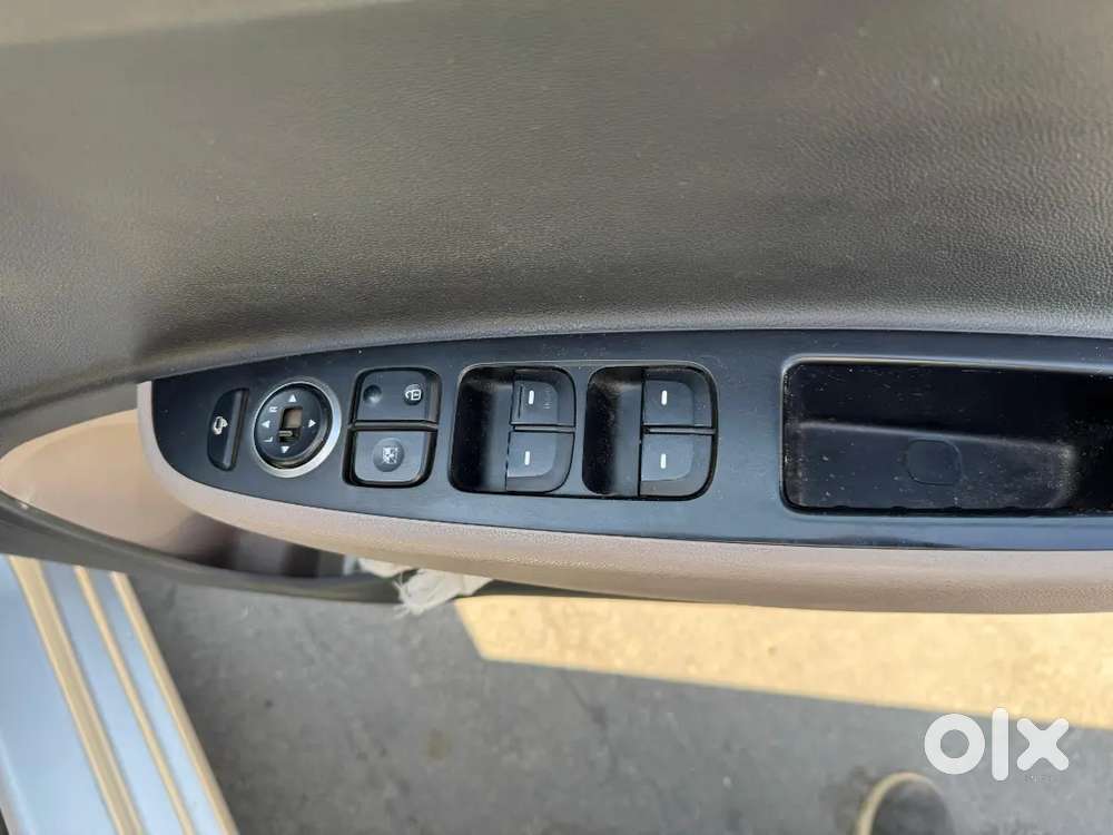 Hyundai Grand I10 2014 Petrol 72000 Km Driven