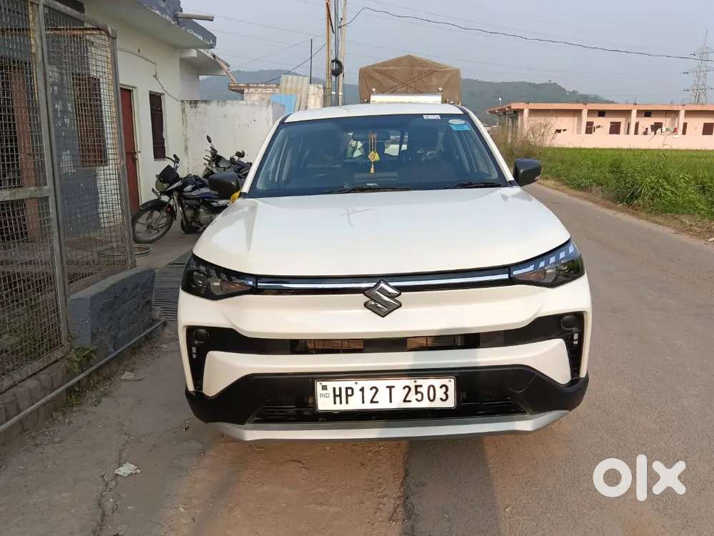 Maruti Suzuki Victoris Petrol 2026
