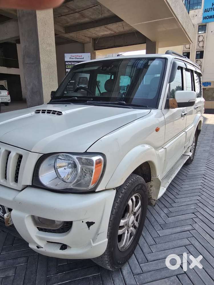 Mahindra Scorpio 2013