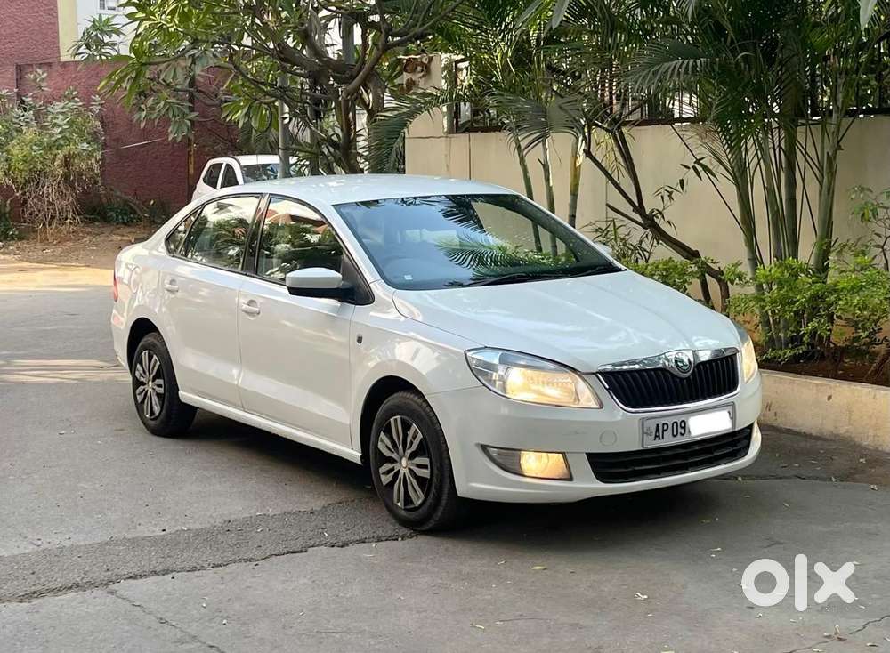 Skoda Rapid 2011-2013 1.6 Tdi Ambition, 2013, Diesel