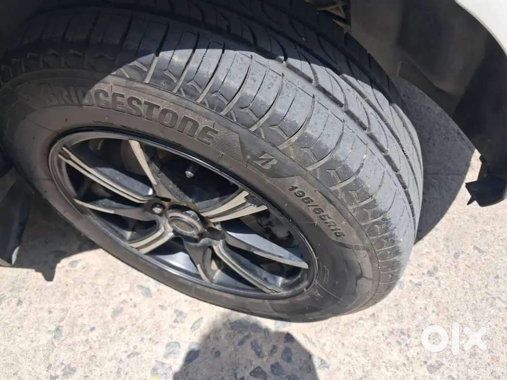 Showroom Track Ford Ecosport Petrol 2016