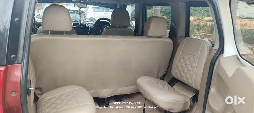 Mahindra Tuv 300 2016