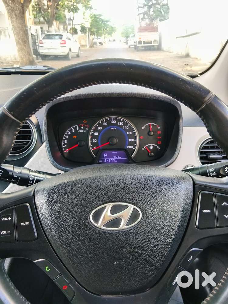 Hyundai Grand I10 2013-2016 Asta, 2015, Petrol