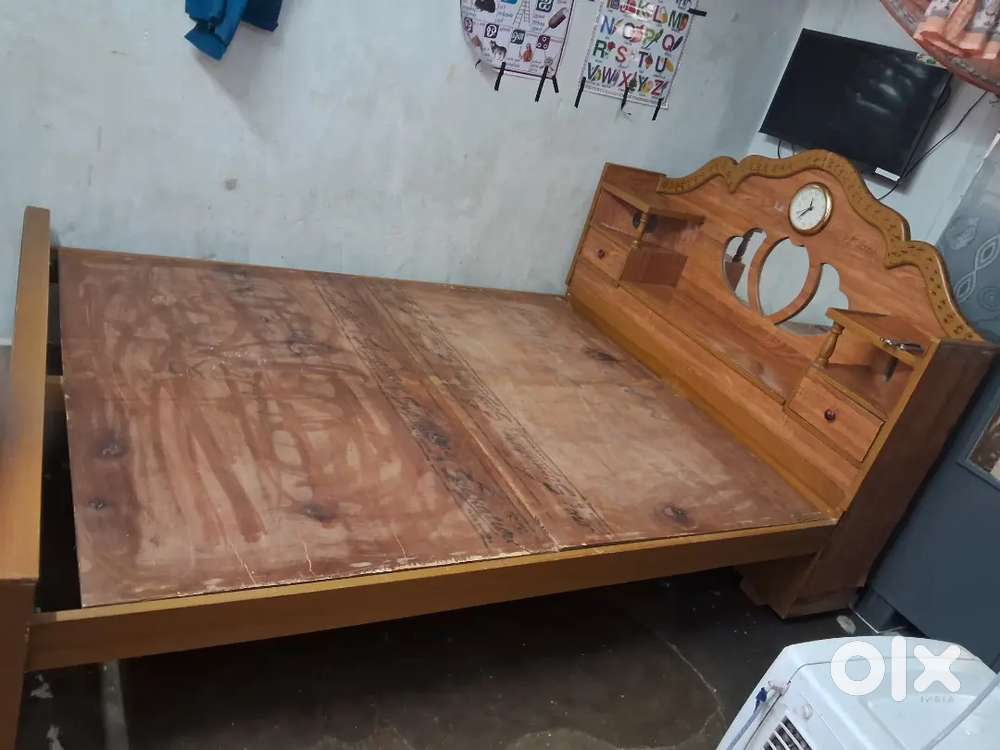 Triple cot