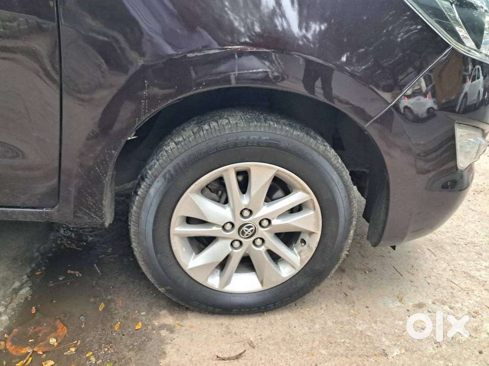 Toyota Innova Crysta G 8 Str, 2017, Diesel