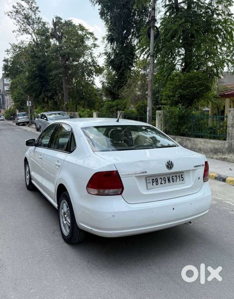 Volkswagen Vento 2010-2013 Diesel Comfortline, 2013, Diesel