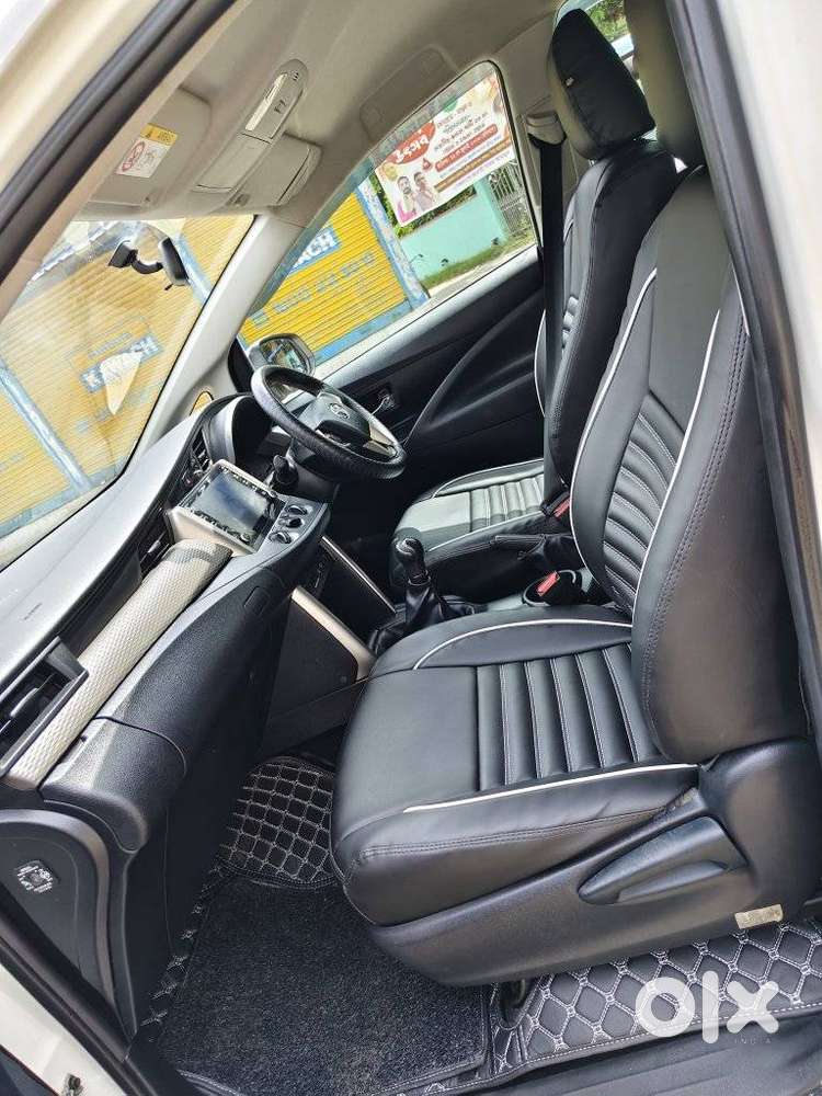 Toyota Innova Crysta [2020-ongoing] 2.7 Gx Mt 7 Str, 2023, Diesel