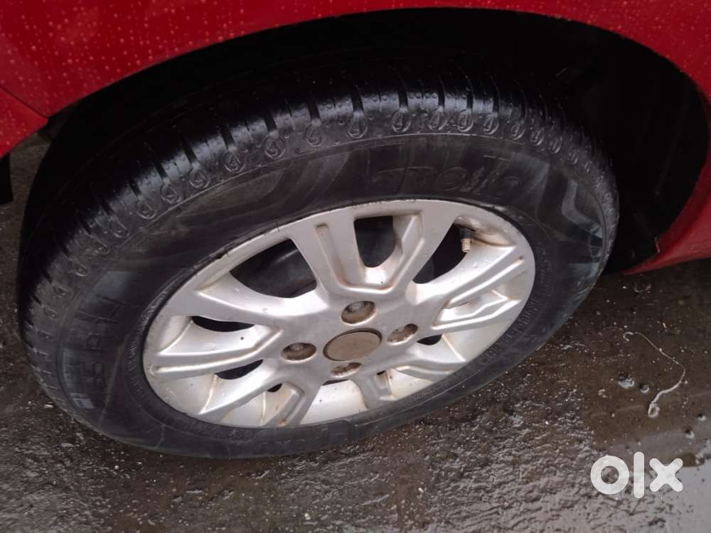 Tata Tiago 1.05 Revotorq Xz, 2017, Petrol