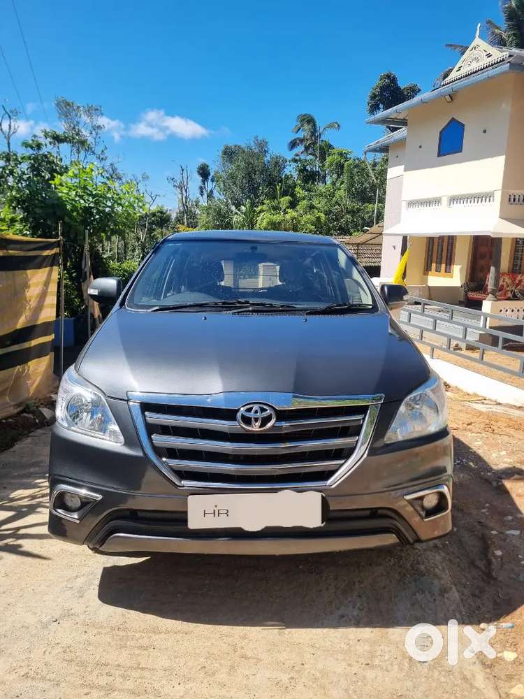 Toyota Innova Diesel 2016 V  Manual 270k Km