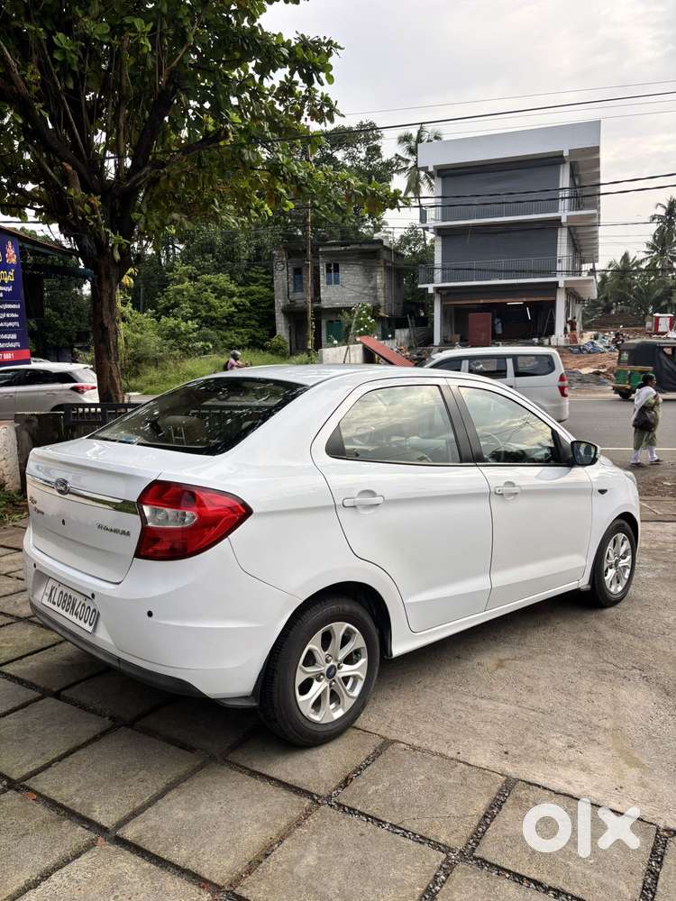 Ford Aspire Titatinium Blu Ti-vct, 2017, Petrol