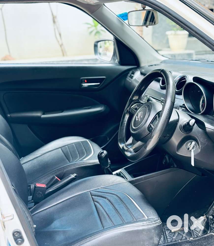 Maruti Suzuki Swift Vxi Optional, 2023, Petrol