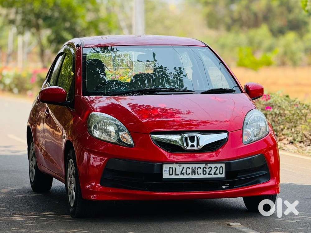 Honda Brio Smt (petrol) 2011/2nd Owner