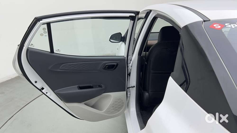 Hyundai Aura [2023-ongoing] 1.2 S Petrol Manual, 2025, Petrol